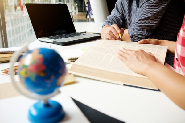 5 Tips Memilih Jasa Penerjemah Semarang yang Terpercaya